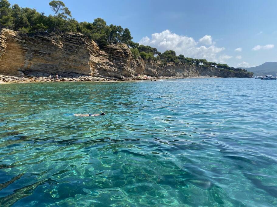 Cocon Les Pieds Dans L'Eau Acces Direct A La Mer La Ciotat Zewnętrze zdjęcie